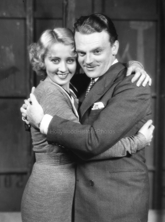 James Cagney 1940 With Joan Blondell at Warner Bros. wm.jpg